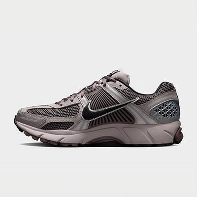 Nike Zoom Vomero 5