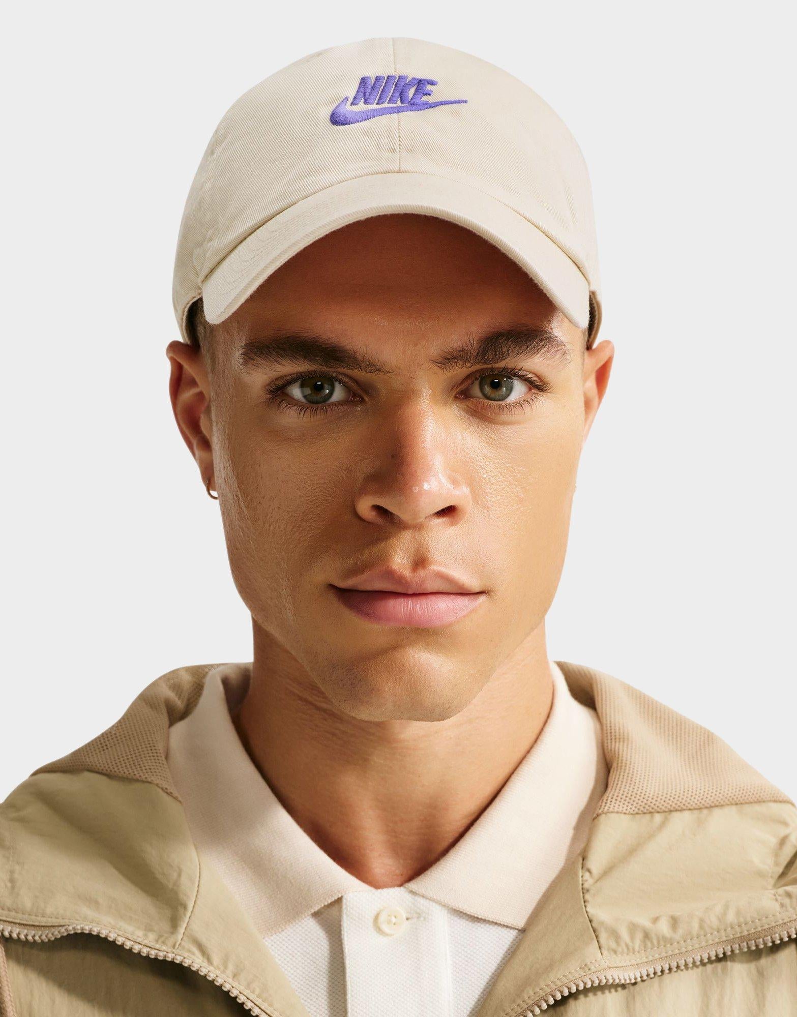 nike futura cap beige