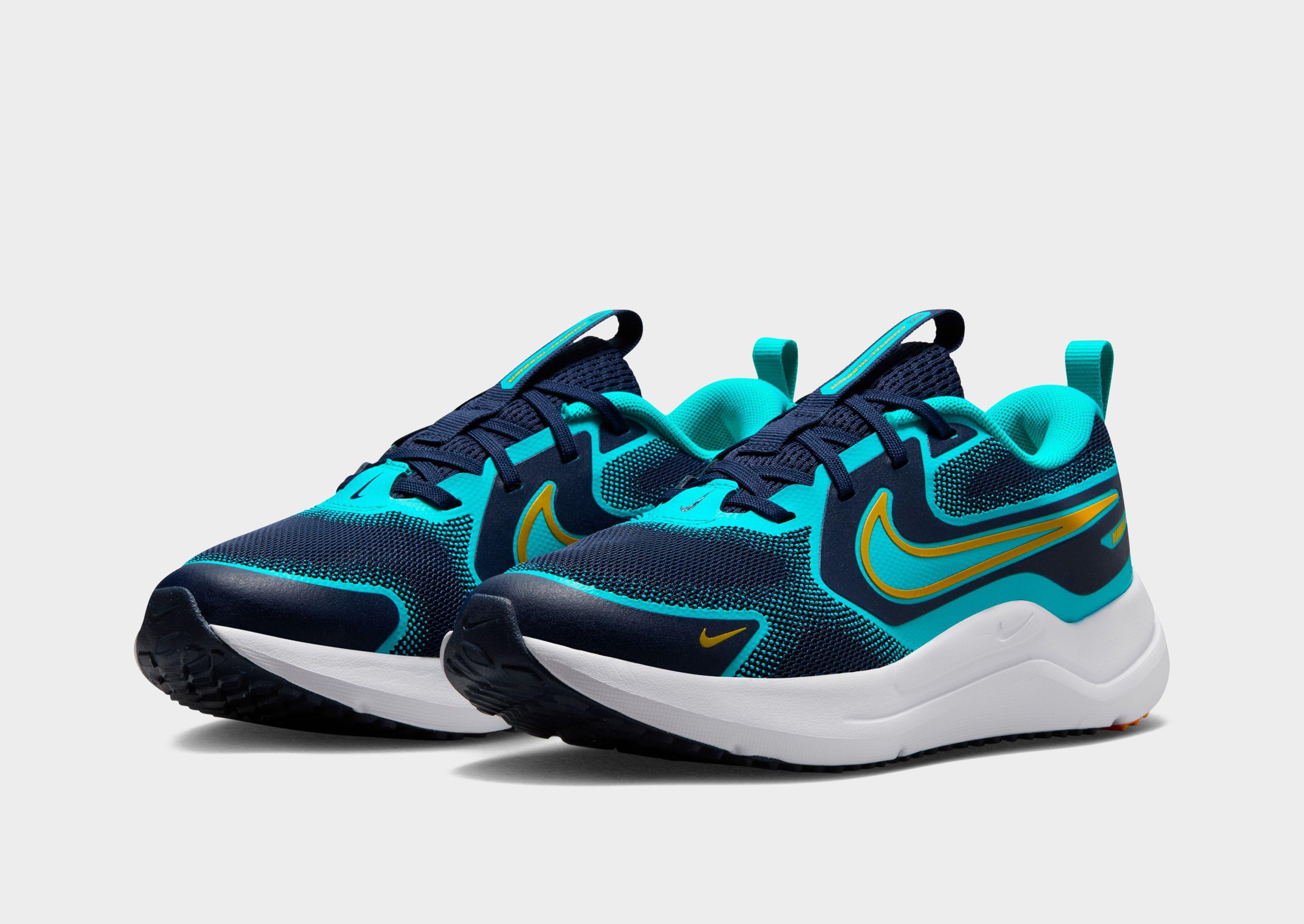 navy blue nike softball cleats