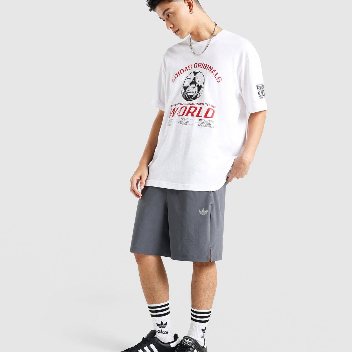 adidas Originals Tech Trefoil Essentials Polyester Shorts – JD Sports ...